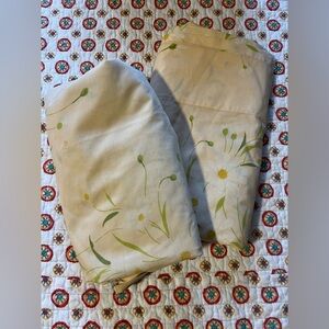 Vintage 70s Daisy Sheet Set Full Size Bed Sheets Cream Floral Set